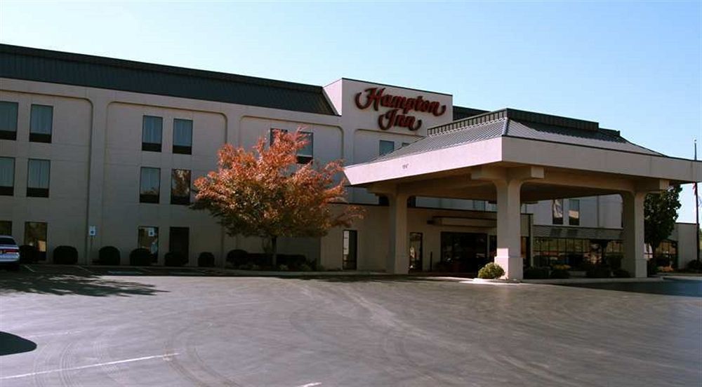 Hampton Inn Едмънд Екстериор снимка